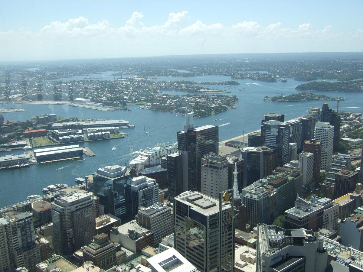 Vue de la Sydney Tower (240 mètres de haut) sur la baie de Sydney, partie ouest